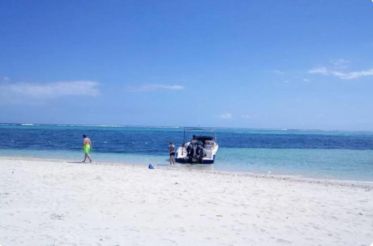 Comfy Home-Tropical Garden & 5 Min Walk To Beach Tamarin Exterior foto